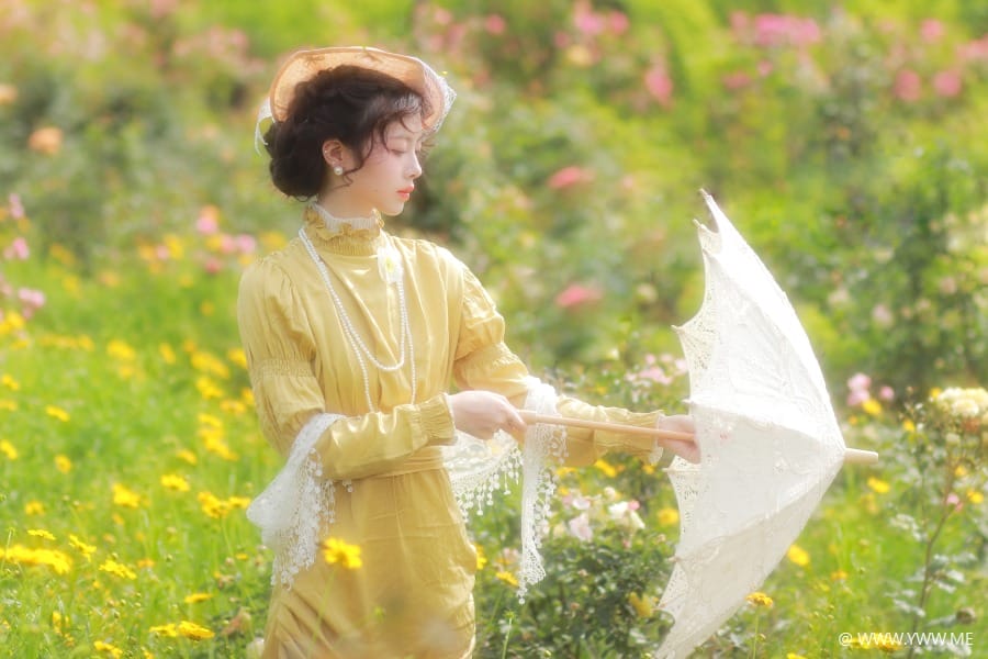 [YWW.ME] 庄园少女～在浪漫的小花园小憩 鹿离-3 - 像素点