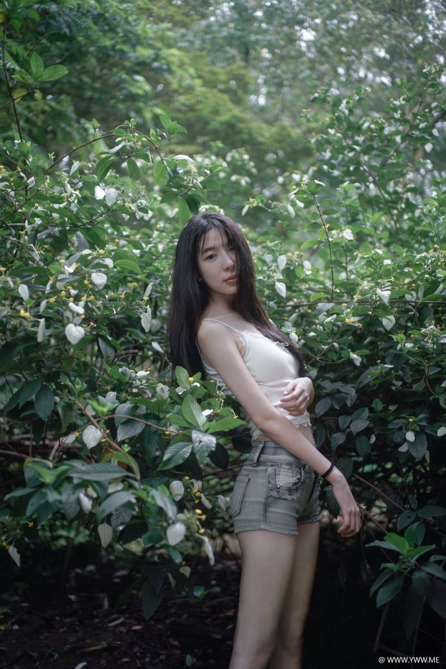 [YWW.ME] 雨林微雨 少女的湿漉漉童话-3 - HDMISS