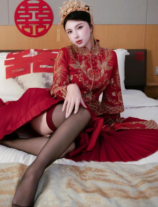 XiuRen秀人网 No.10865 小蛮妖Yummy 红色新娘