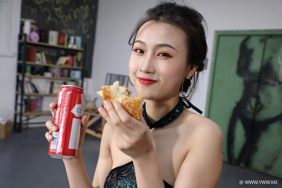 [橙猫猫] 猫腿儿 – 吊带网袜-4 - 脱兔网