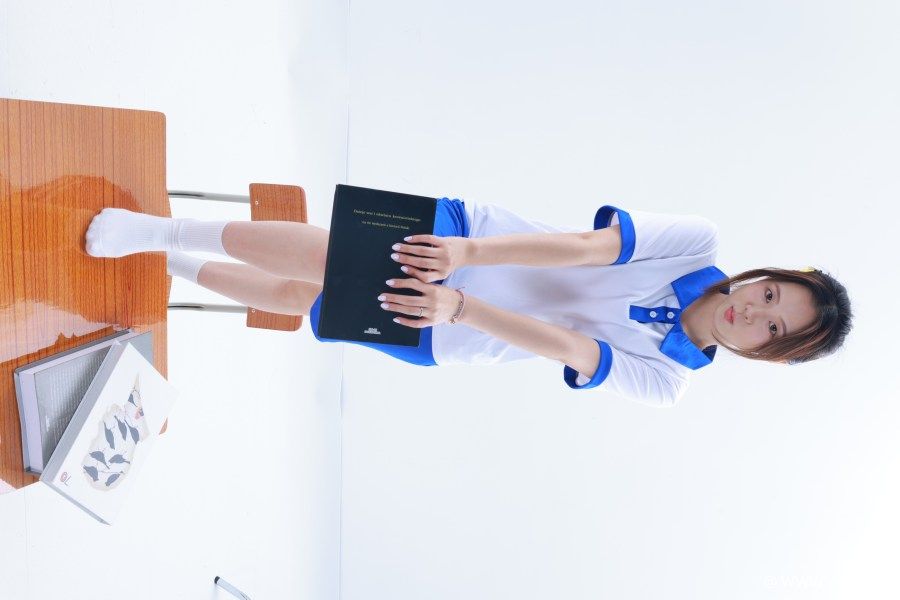 知足小岛 NO.276 画画-校服·你的名字（无水印）-3 - 像素点