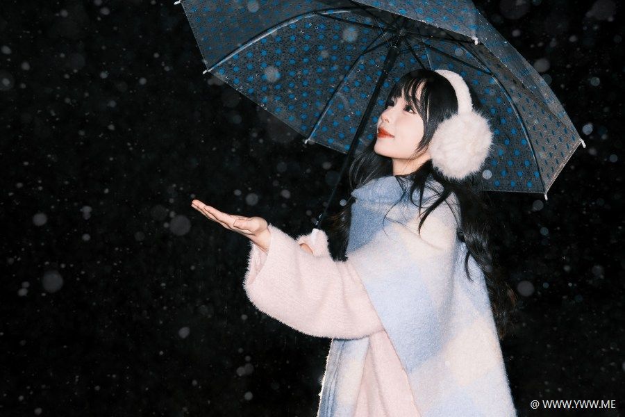 [YWW.ME] 我在细雨里漫游 四月泡芙-1 - 像素点
