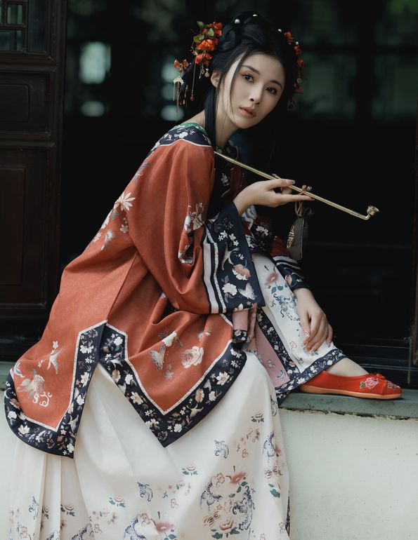 [YWW.ME] 清汉女 颖子