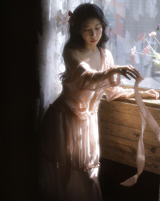 [YWW.ME] 静待花开 野生模特园子