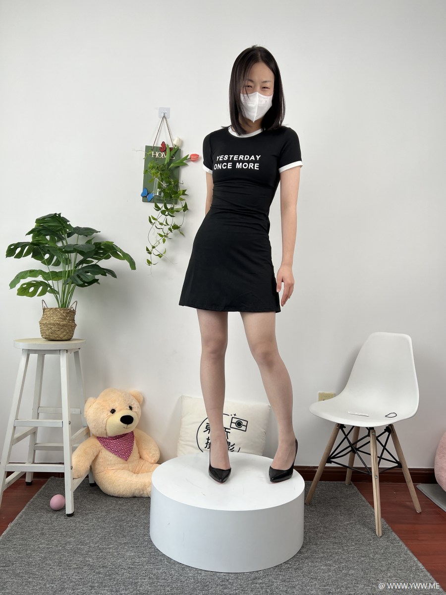 三禾摄影 NO.966 灰丝高跟连衣裙-1 - 脱兔网