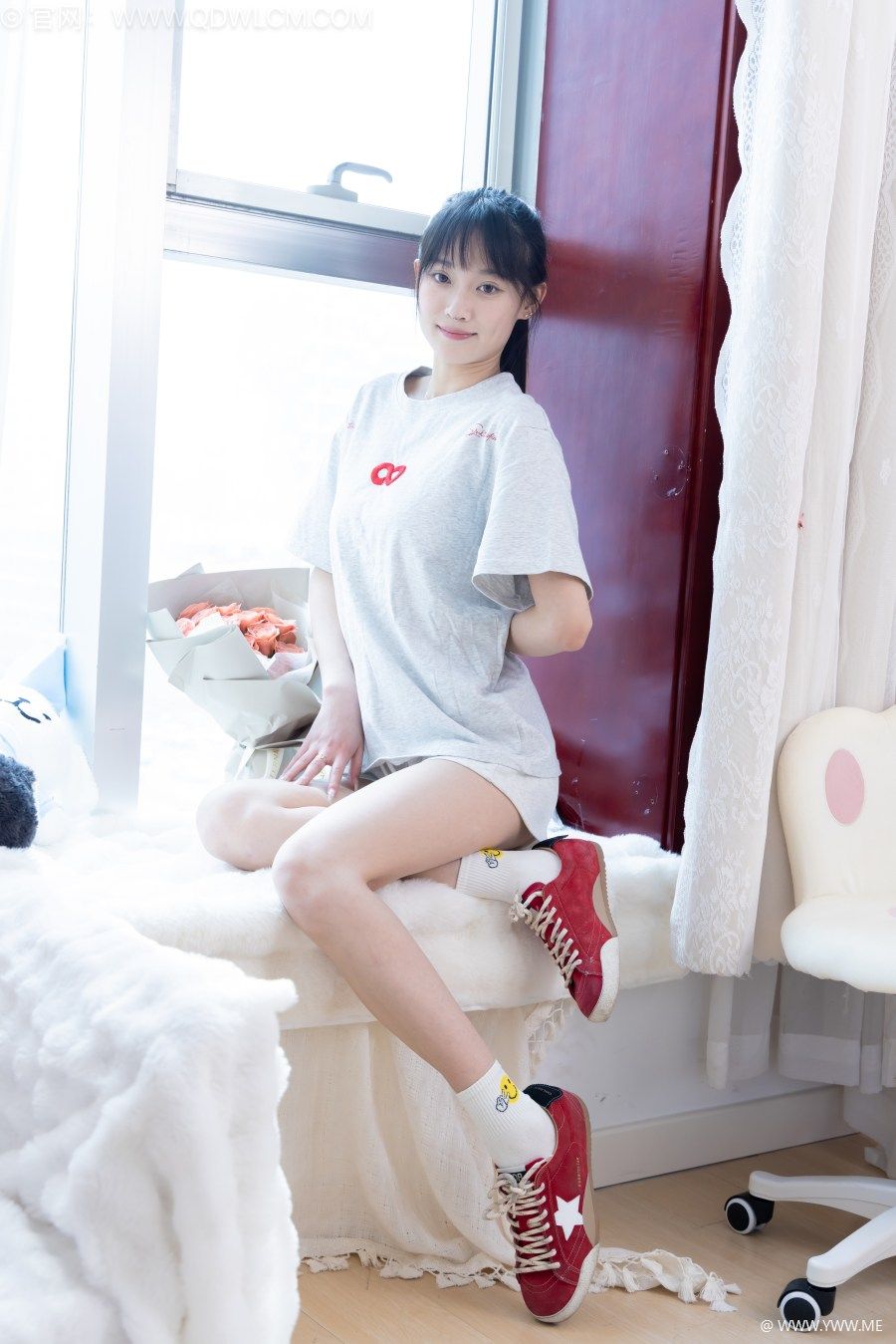 物恋传媒 NO.2680 山奈-帆布鞋、白棉袜-3 - 尤丝