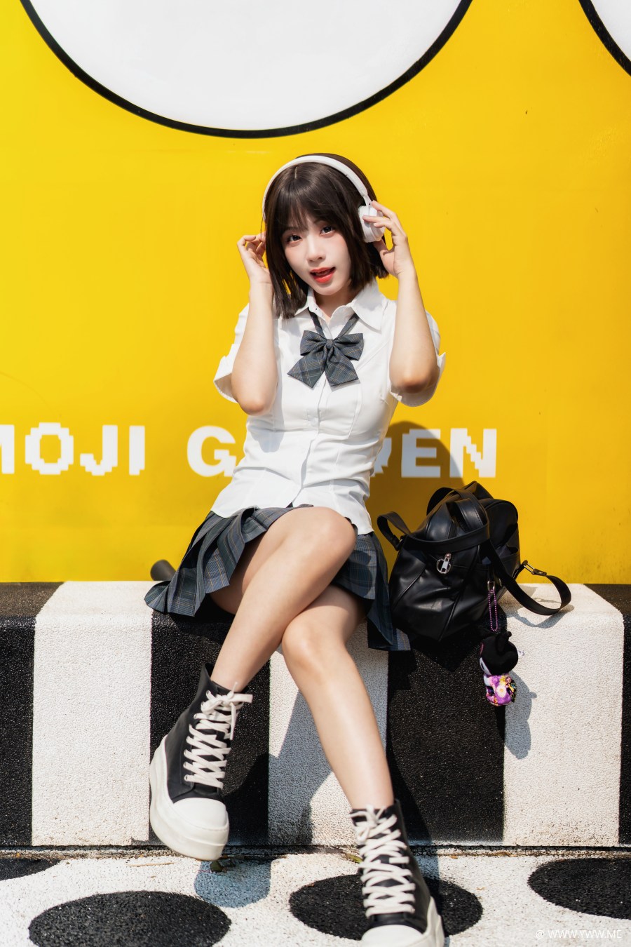 [YWW.ME] JK少女 猫猫CC不炸毛-3 - 脱兔网