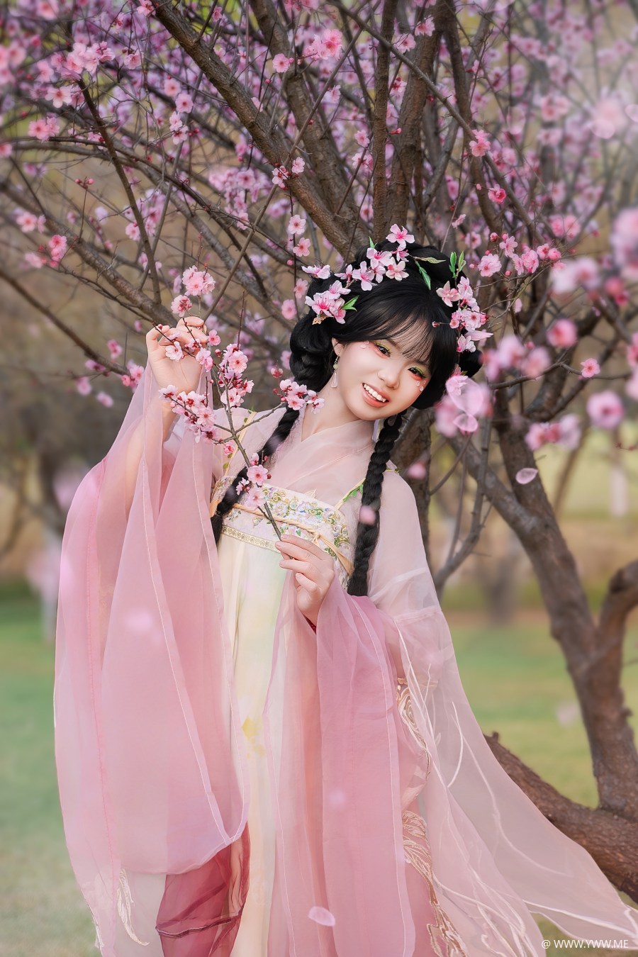 [YWW.ME] 春樱赴约，桃气少女 珠珠-2 - 像素点