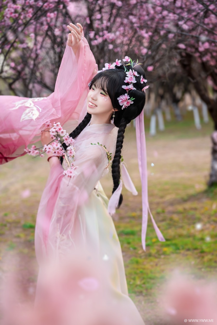 [YWW.ME] 春樱赴约，桃气少女 珠珠-4 - 像素点