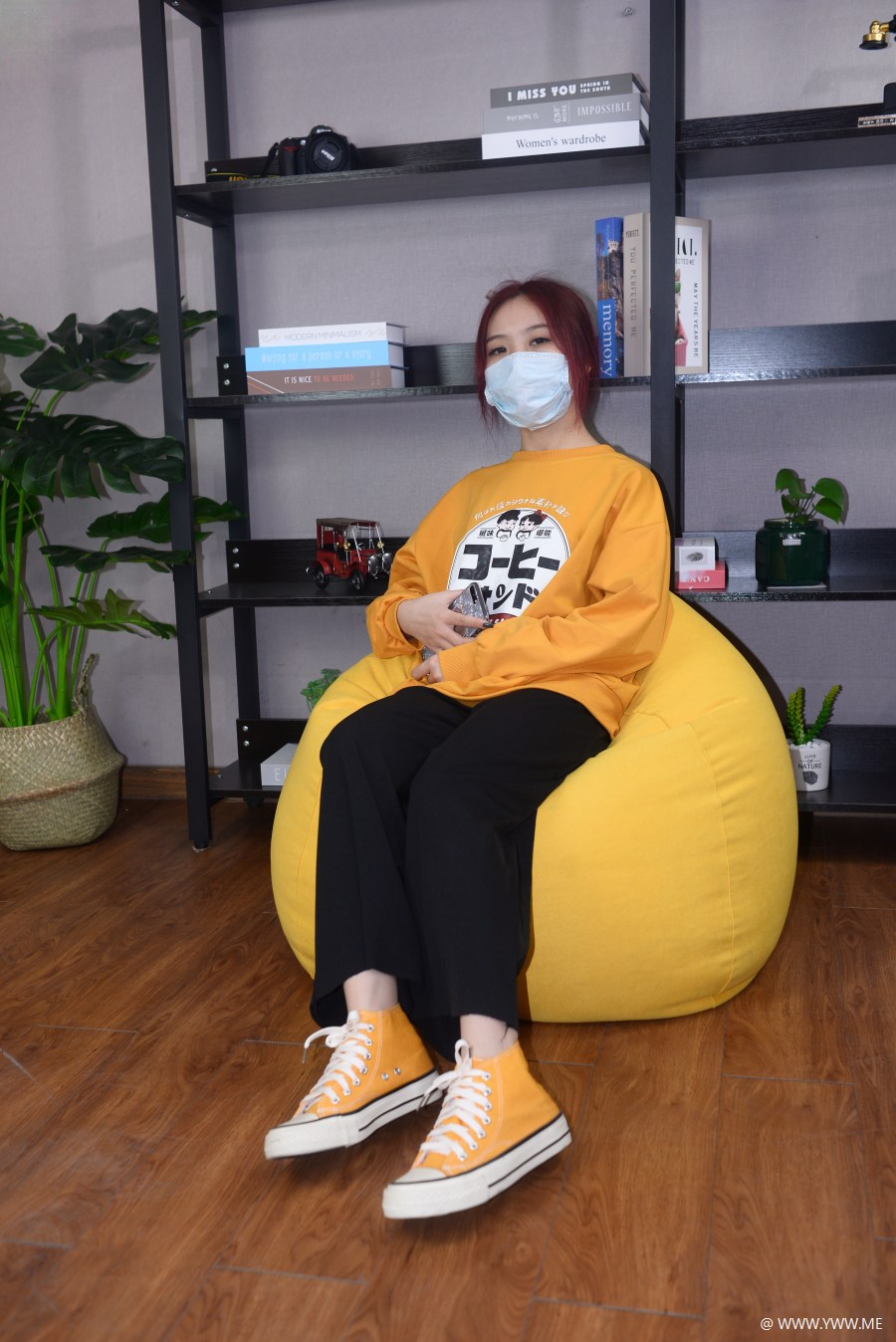 三禾摄影 杂刊 NO.002 学妹帆布鞋船袜-1 - HDMISS