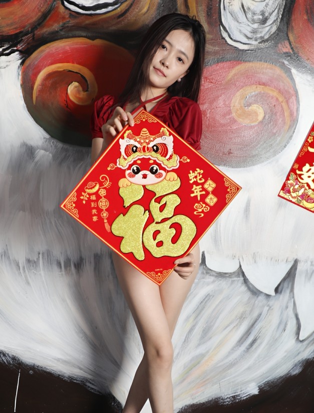 [橙猫猫] 乐乐妈 – 新年写真·辞暮尔尔烟火年年
