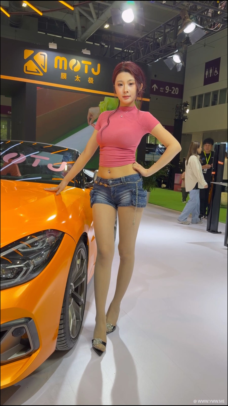 橙子摄影 – 热裤肉丝小乔-2 - 脱兔网