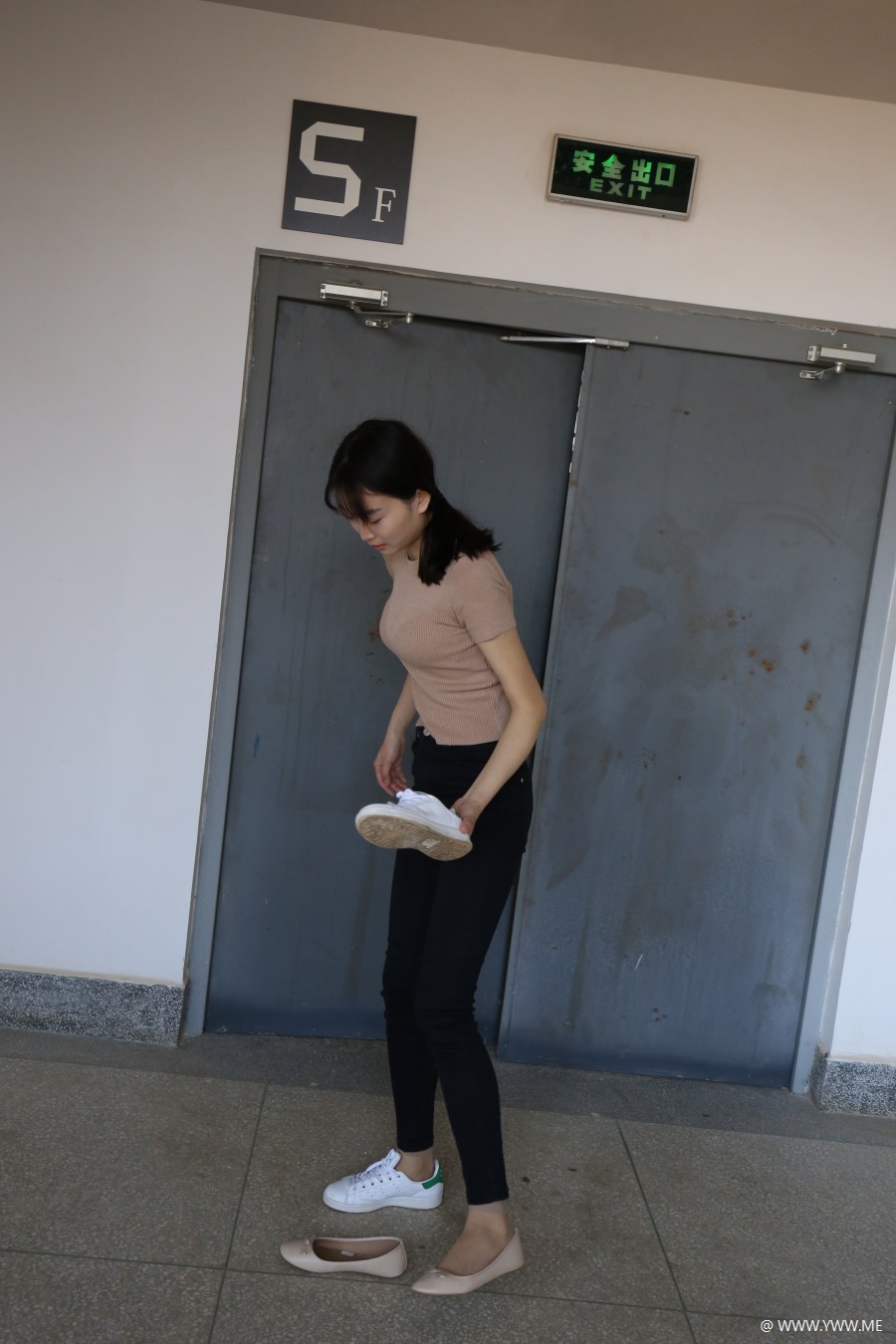三禾摄影 杂刊 NO.034 学妹短丝平底鞋-3 - 脱兔网