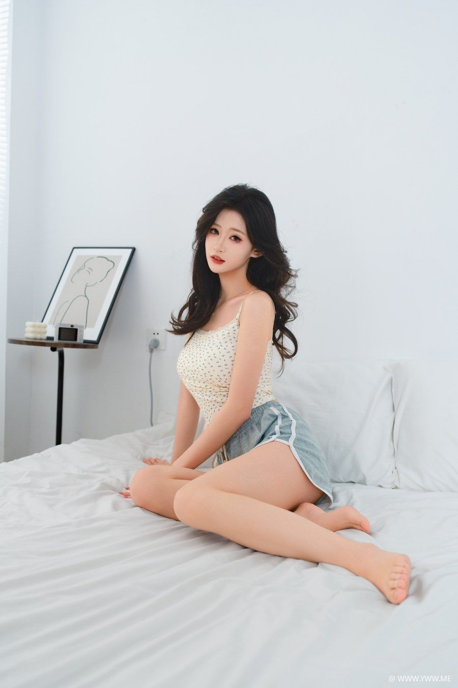 [YWW.ME] 居家碎花吊带 纯白卧室里的心事独白 林瑜-4 - 尤丝