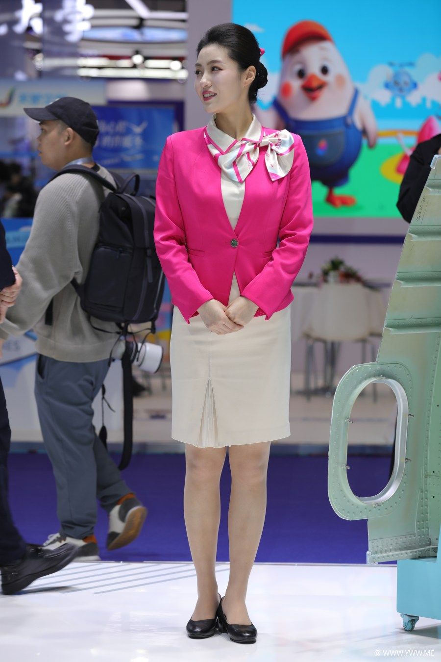 精选街拍 – 粉色制服-4 - 脱兔网