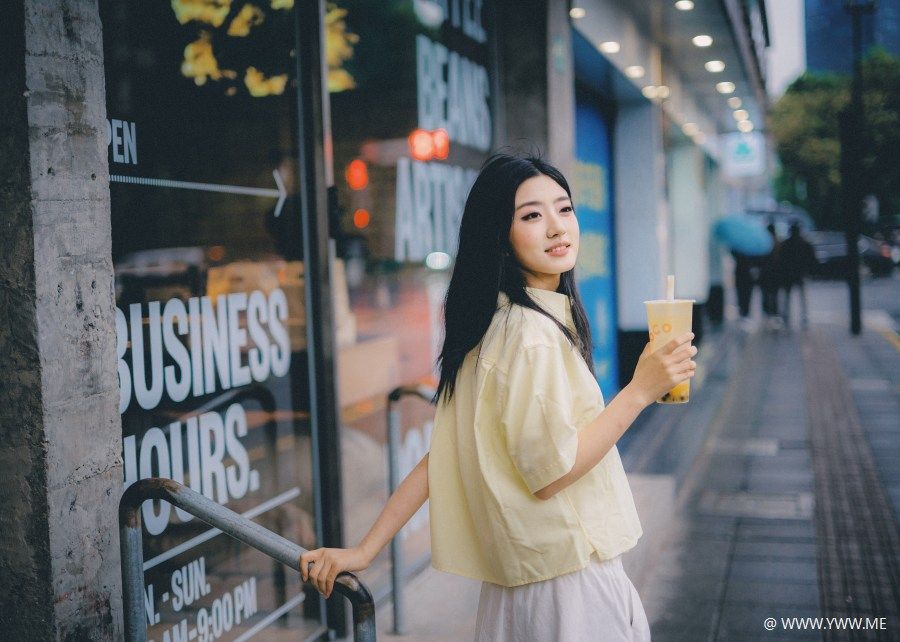 [YWW.ME] 逛了逛咖啡店-2 - 脱兔网