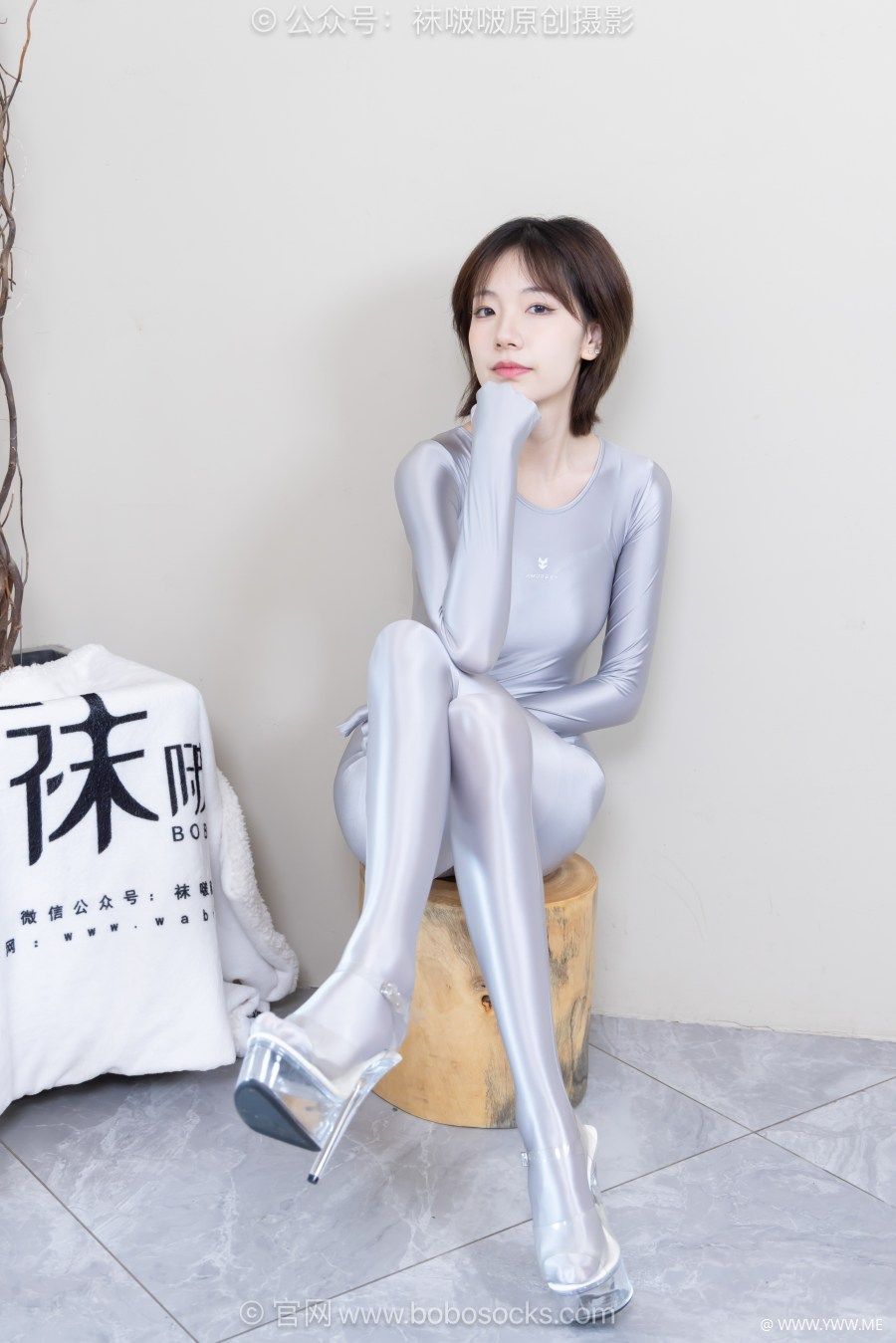 [袜啵啵] NO.718 小甜豆-高跟凉鞋、银色连体衣-4 - HDMISS