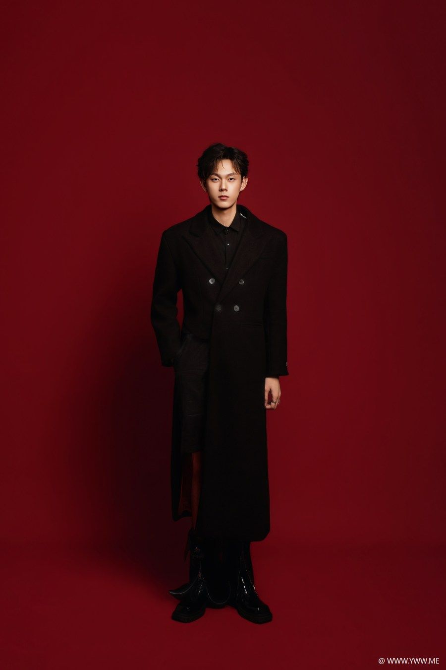 [YWW.ME] 红与黑的碰撞 MODEL-大禹-3 - 像素点