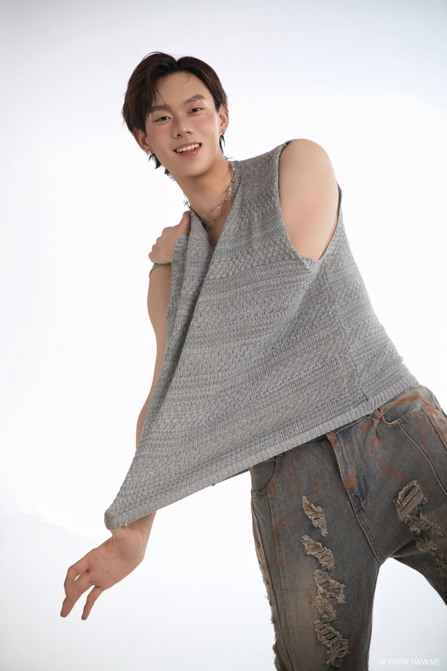 [YWW.ME] 灰调叙事 MODEL-大禹-2 - 像素点