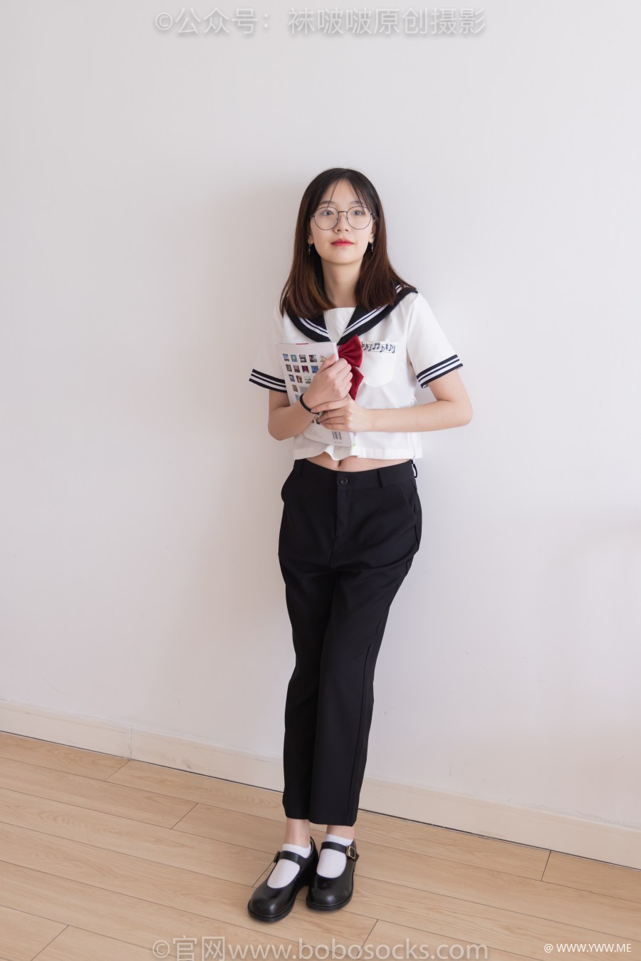 [袜啵啵] 积分限定作品 NO.013 小甜豆-JK制服、白棉袜、裸足-3 - HDMISS