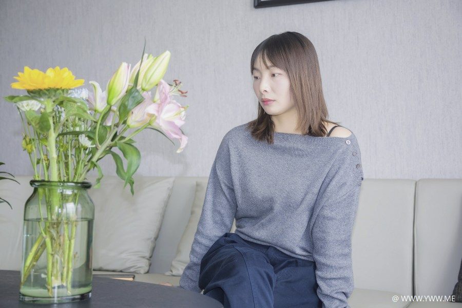[YWW.ME] 室内美女情绪风优雅忧郁风-3 - 尤丝