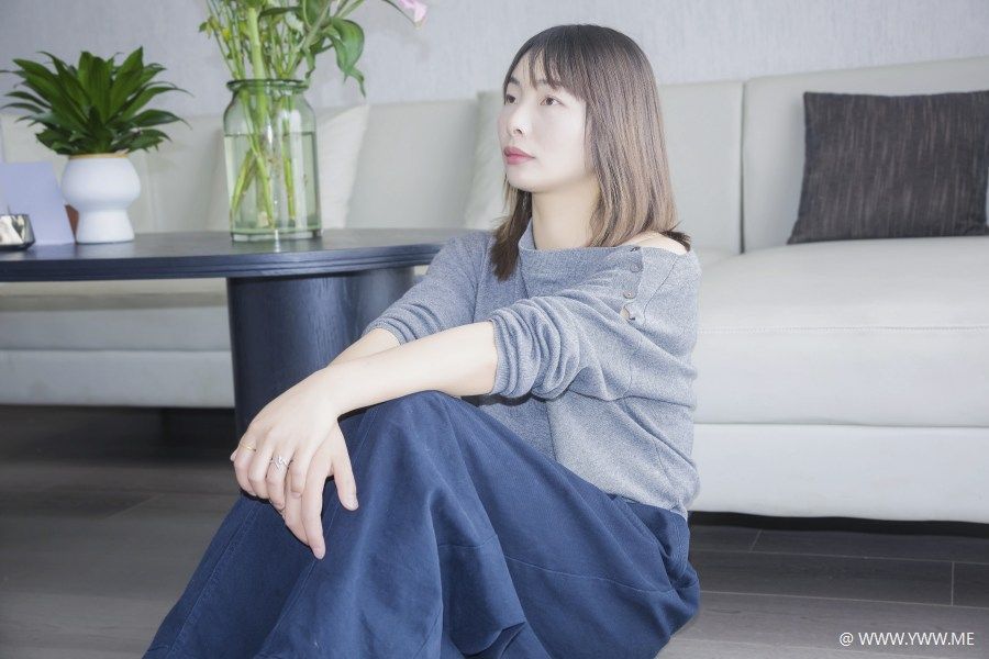 [YWW.ME] 室内美女情绪风优雅忧郁风-4 - 尤丝