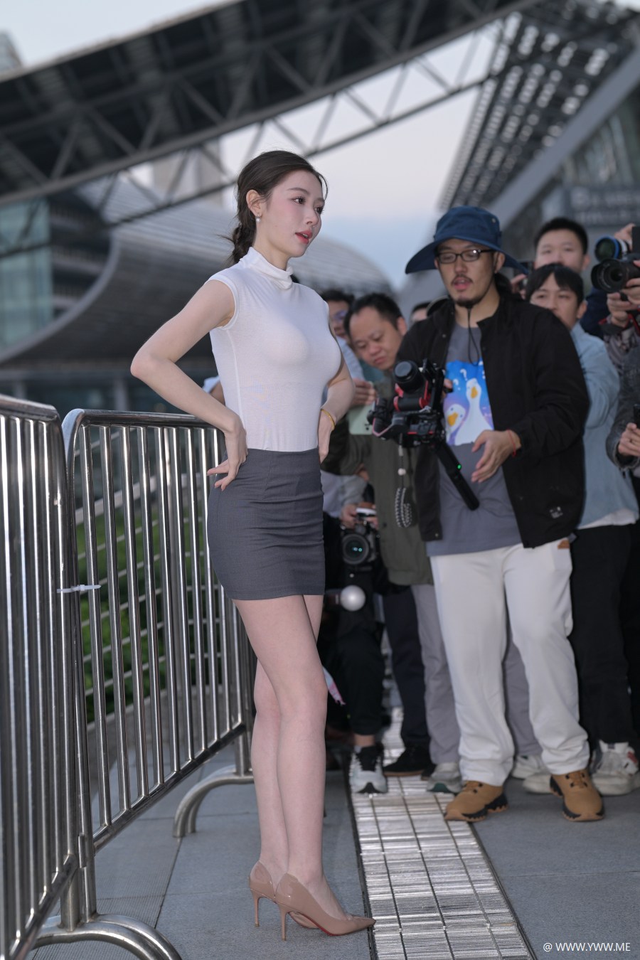 精选街拍 – 干练OL敏敏-3 - 尤丝