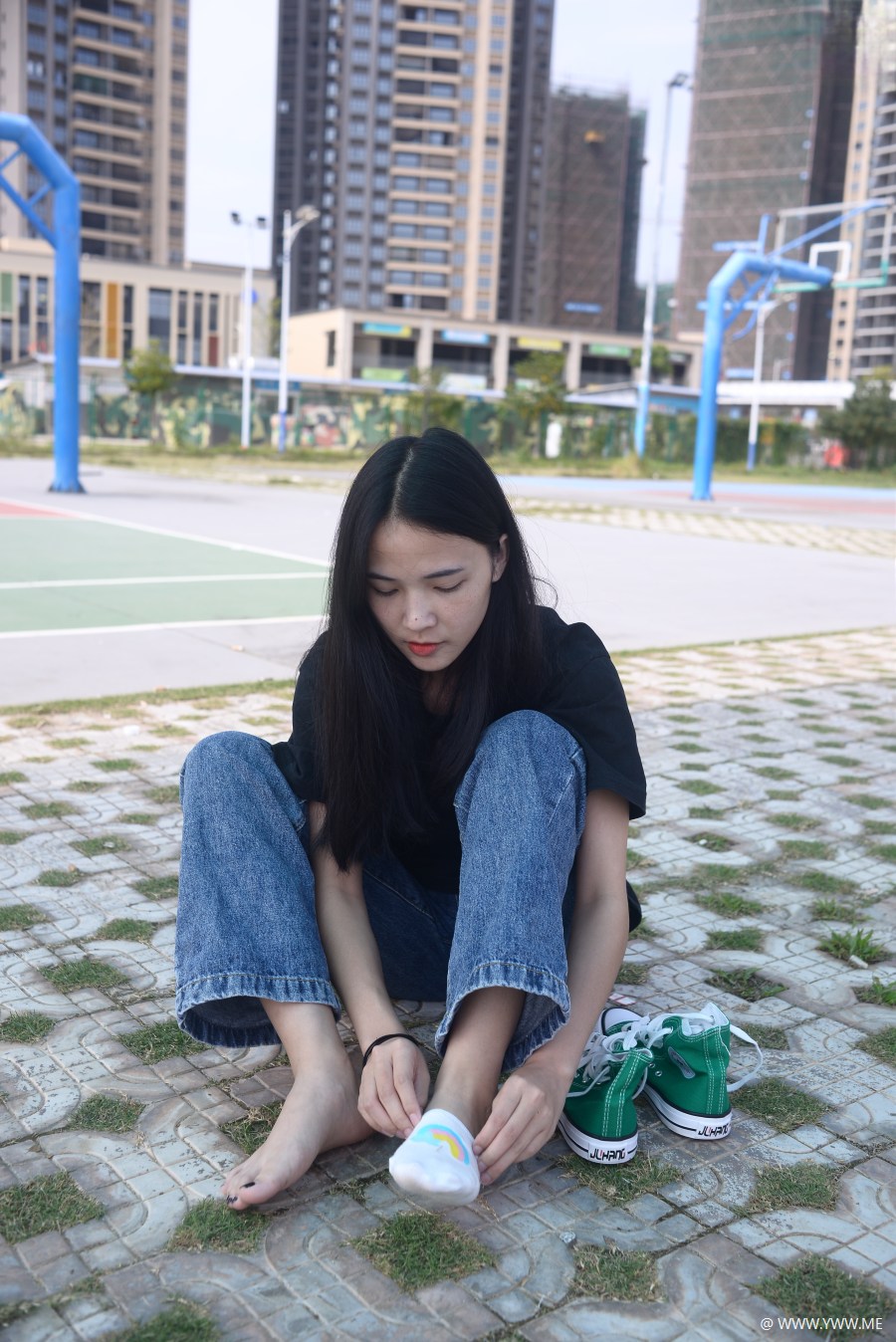 三禾摄影 杂刊 NO.076 学妹户外牛仔裤帆布鞋-1 - 尤丝