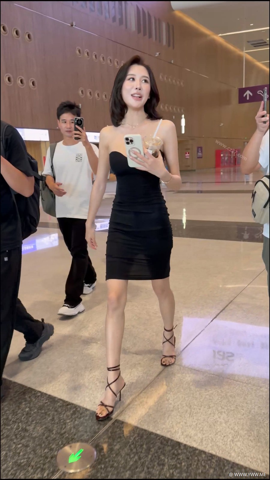 橙子摄影 – 黑色包臀美女-3 - 尤丝